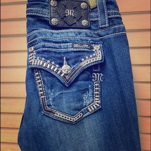 Miss Me Skinny Jeans 29 waist 31 length